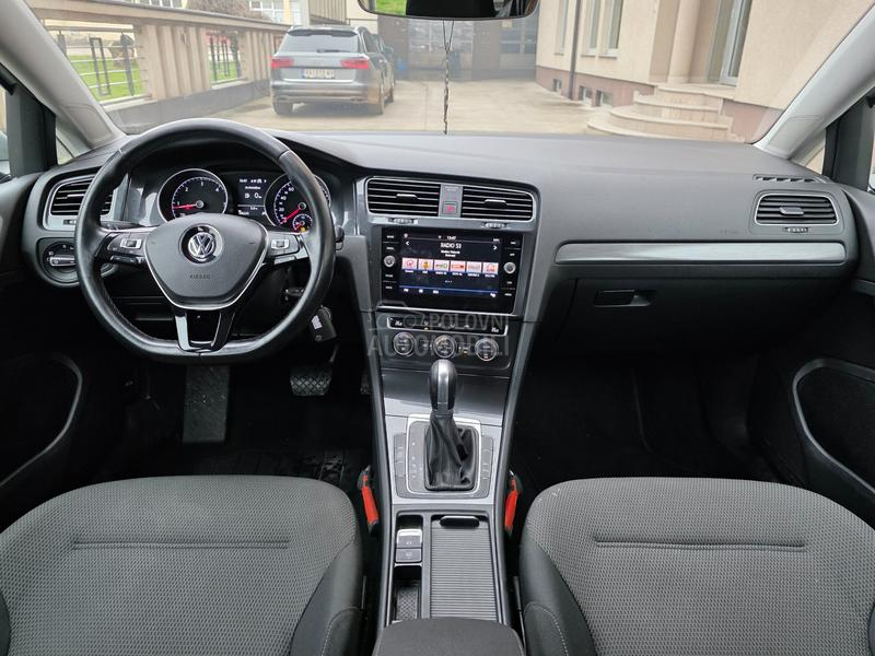 Volkswagen Golf 7 1.6 TDI DSG