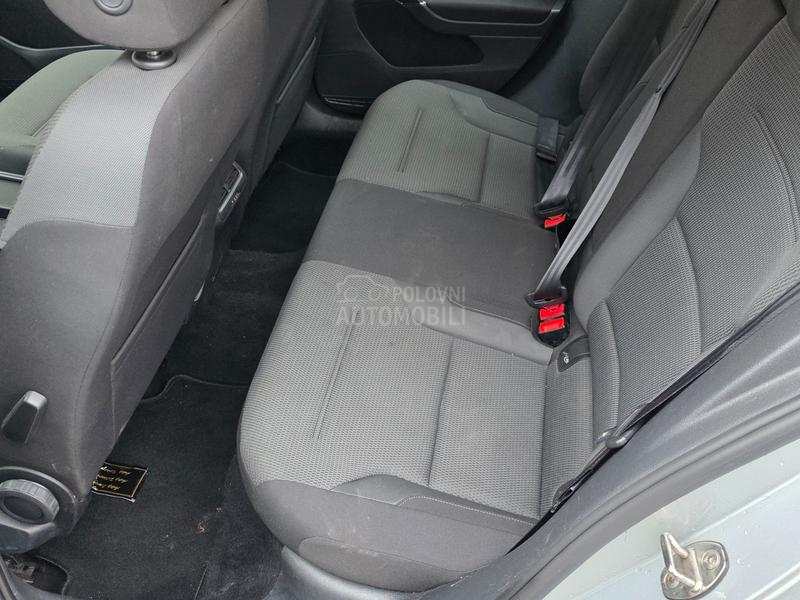 Volkswagen Golf 7 1.6 TDI DSG