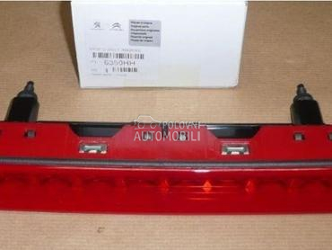 trece stop svetlo(led) za Peugeot 3008 od 2009. do 2016. god.