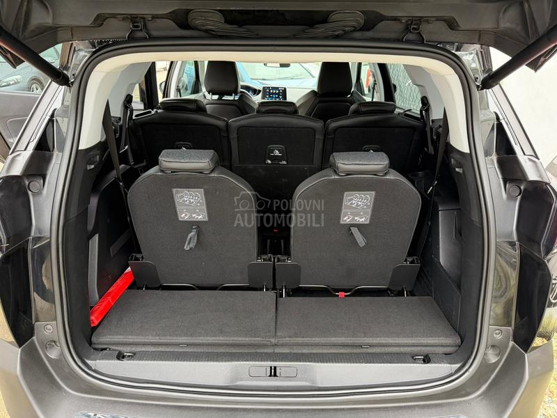 Peugeot 5008 1.6BlueHdi Allure