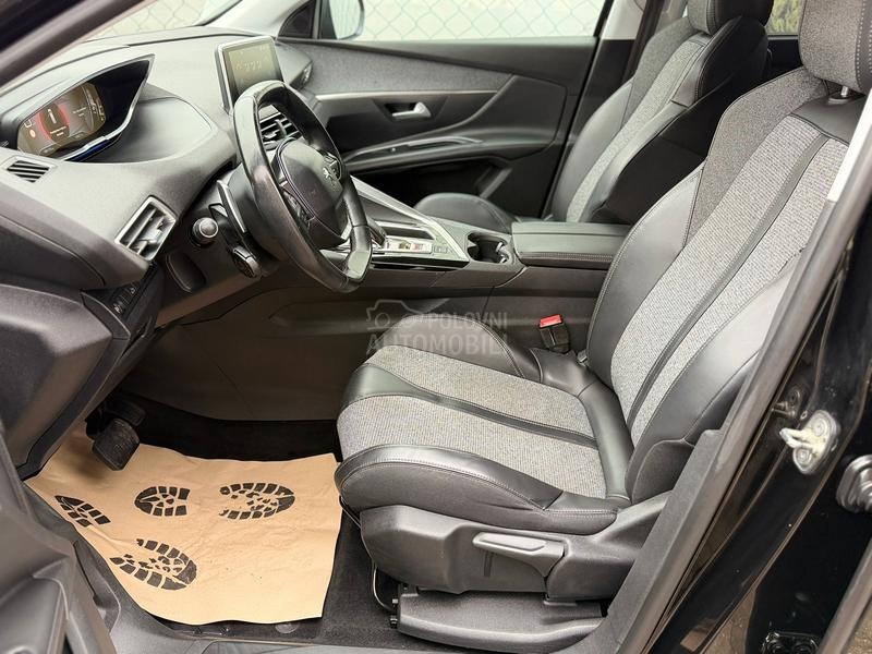 Peugeot 5008 1.6BlueHdi Allure