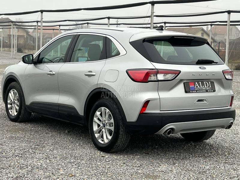 Ford Kuga 1.5 Tdci/Titanium