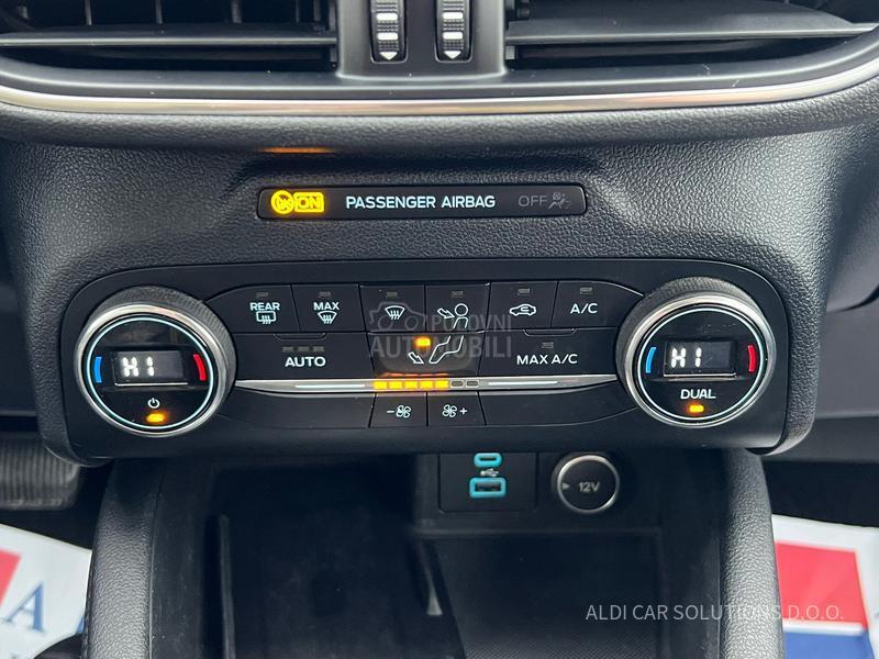 Ford Kuga 1.5 Tdci/Titanium