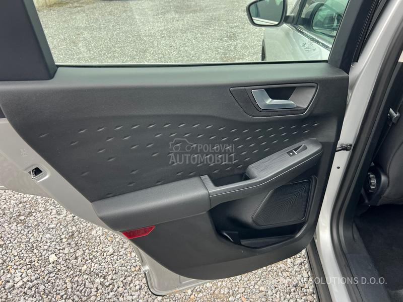 Ford Kuga 1.5 Tdci/Titanium