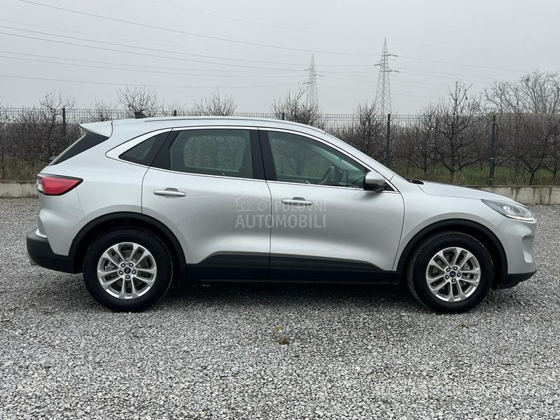 Ford Kuga 1.5 Tdci/Titanium