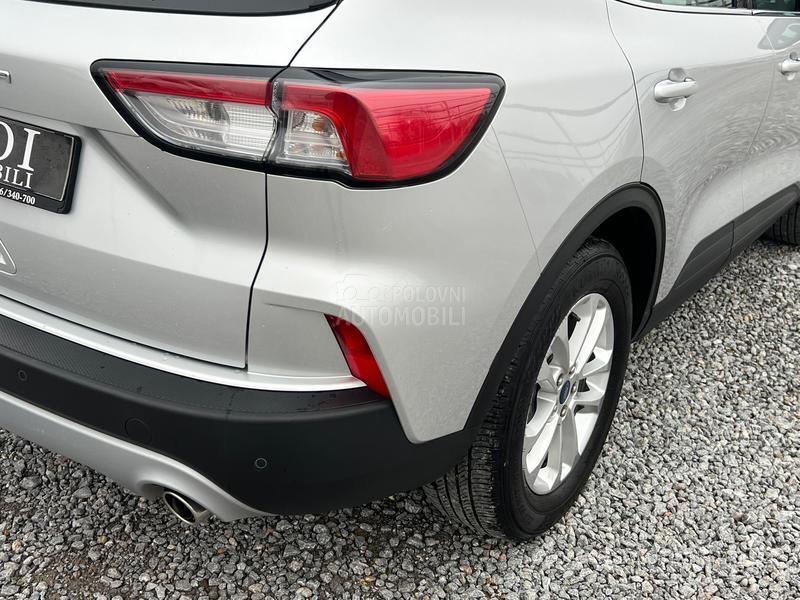 Ford Kuga 1.5 Tdci/Titanium