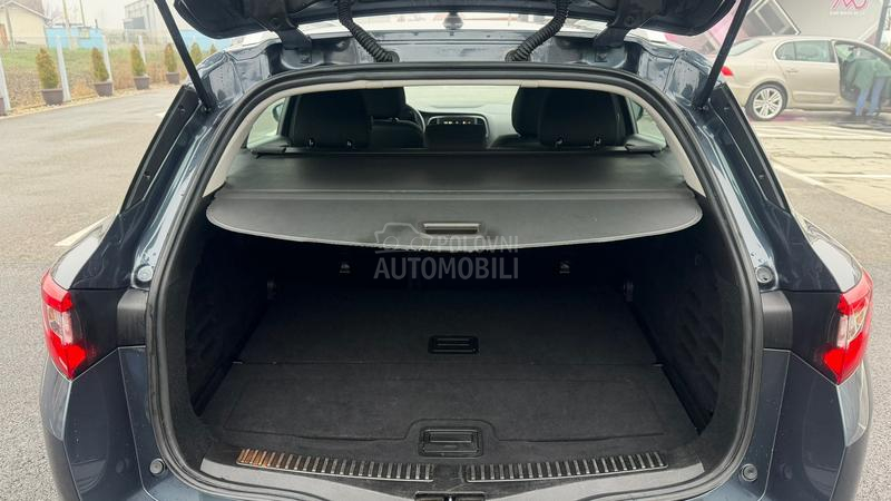 Renault Megane 1.5Blue Dci Limited