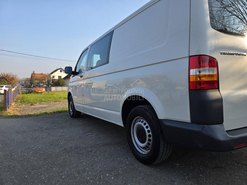 Volkswagen Transporter T5 