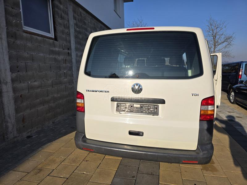 Volkswagen Transporter T5 