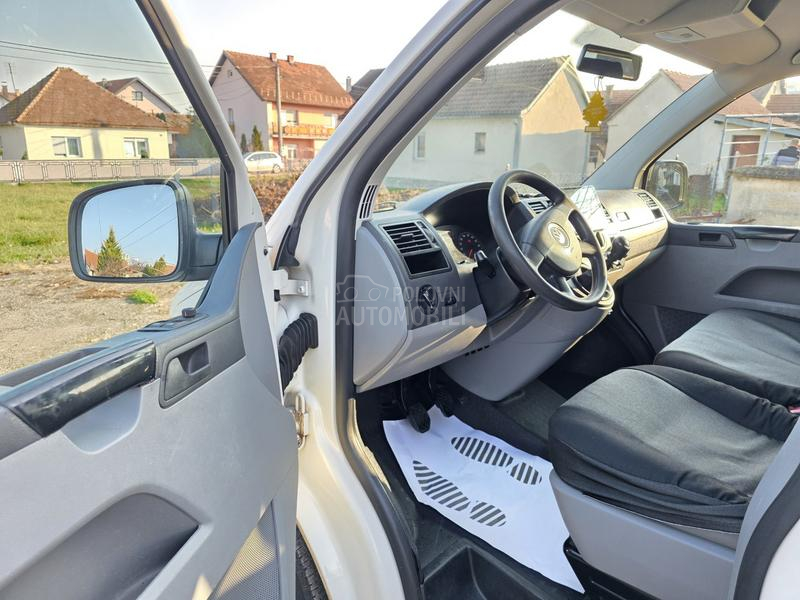 Volkswagen Transporter T5 