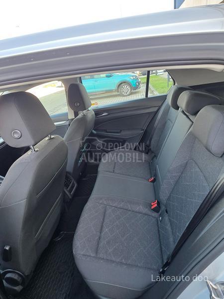 Volkswagen Golf 8 2.0 TDI