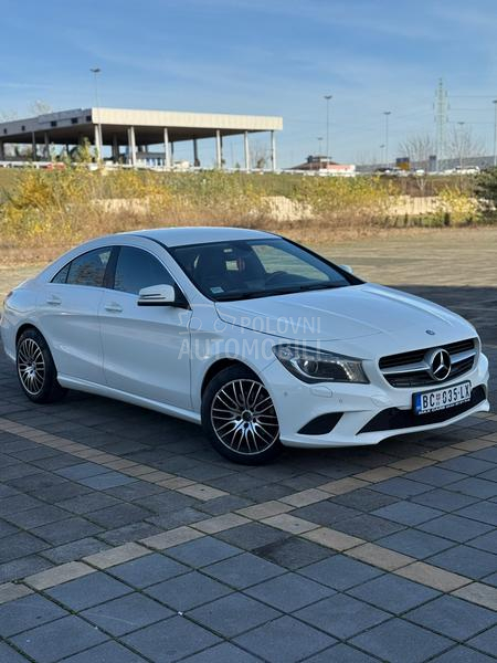Mercedes Benz CLA 180 