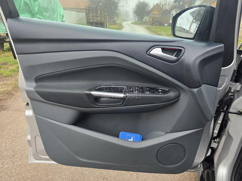 Ford C-Max 1,6 Championes