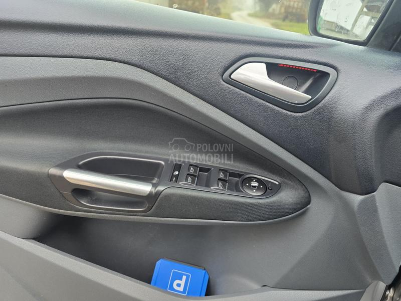 Ford C-Max 1,6 Championes