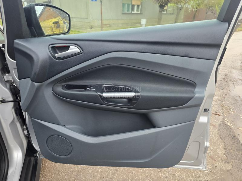 Ford C-Max 1,6 Championes