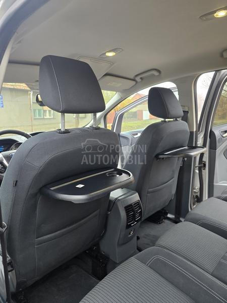 Ford C-Max 1,6 Championes