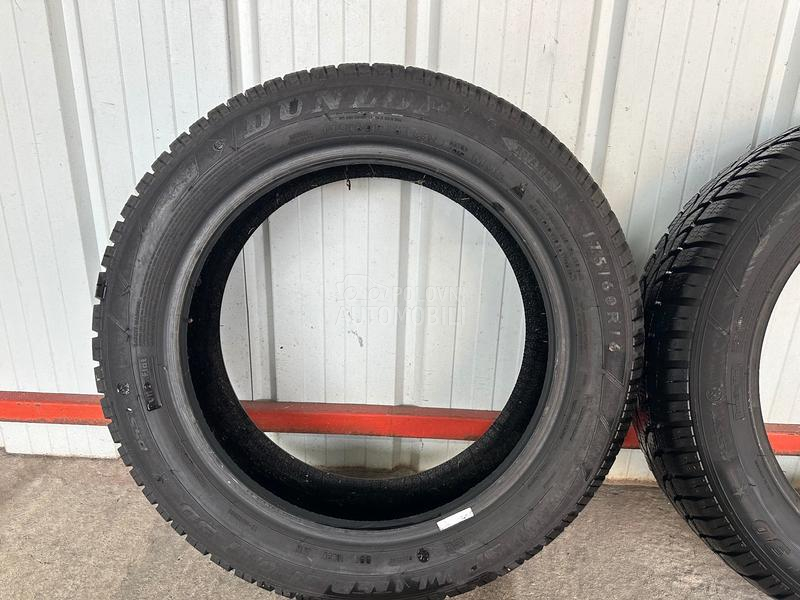Dunlop 175/60 R16 Zimska