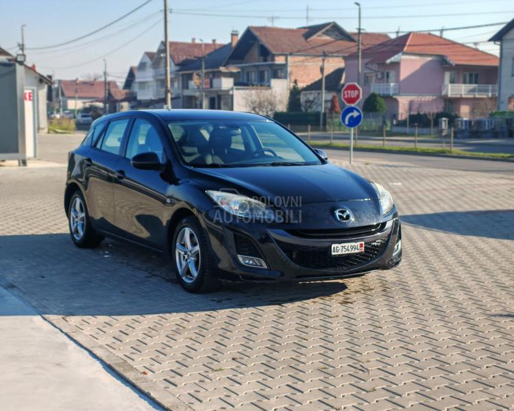 Mazda 3 2.0 SPORT