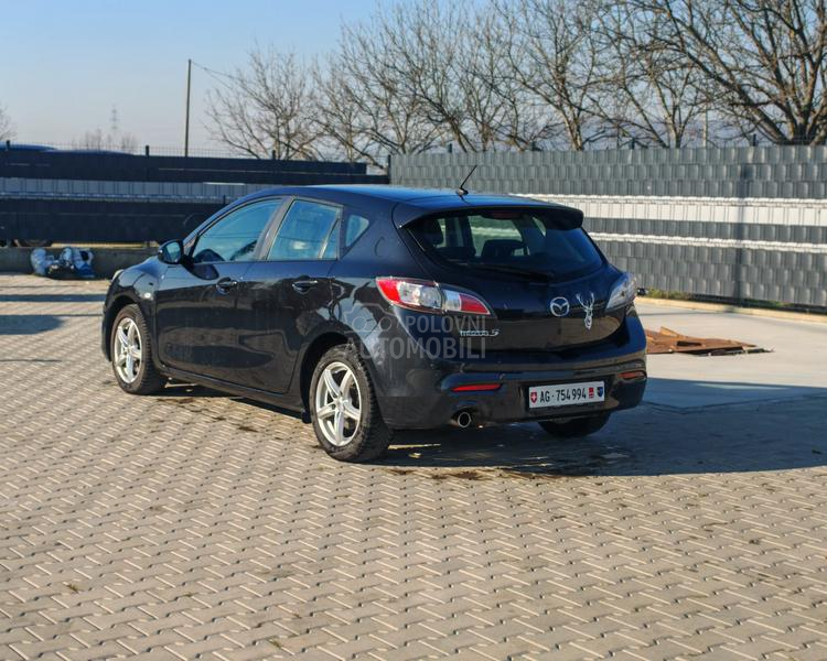 Mazda 3 2.0 SPORT