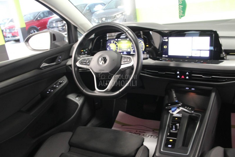 Volkswagen Golf 8 RATA OD250/STYLE HYB