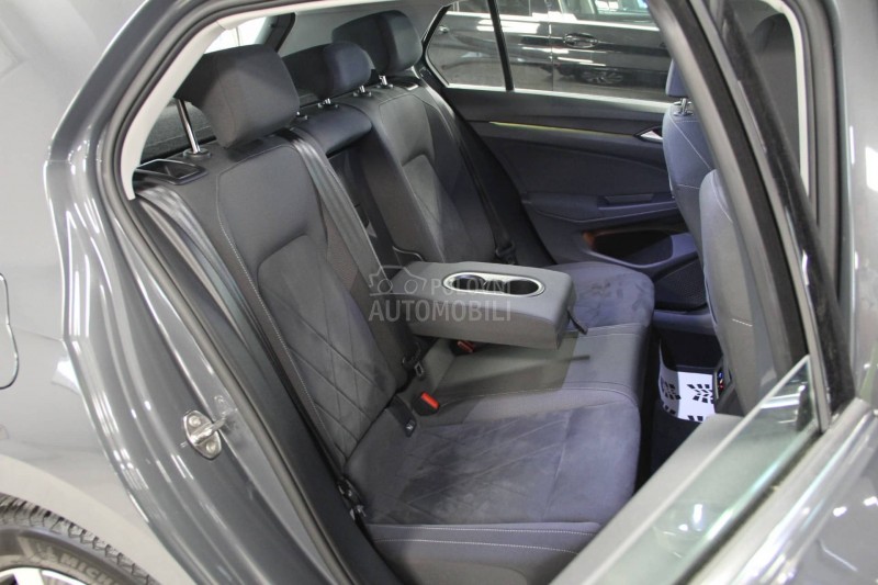 Volkswagen Golf 8 RATA OD250/STYLE HYB