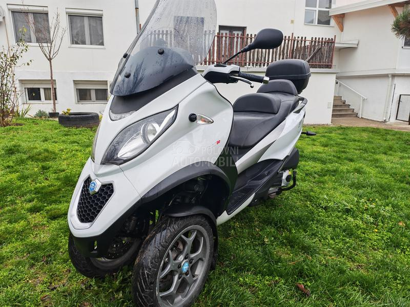 Piaggio Mp3