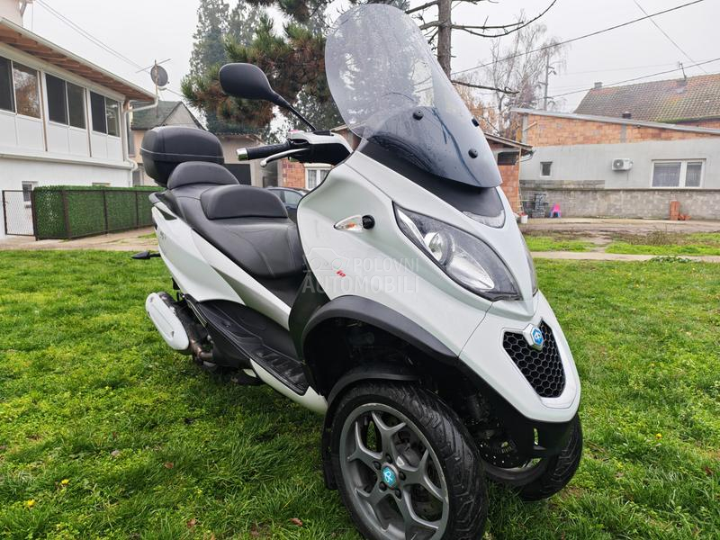 Piaggio Mp3