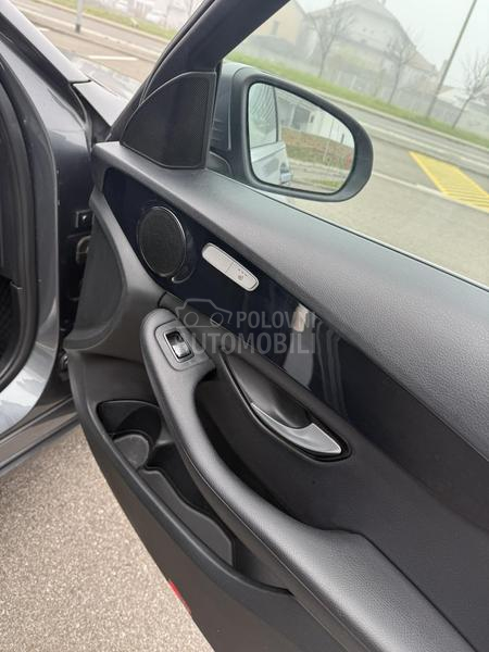 Mercedes Benz C 200 