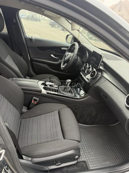 Mercedes Benz C 200 
