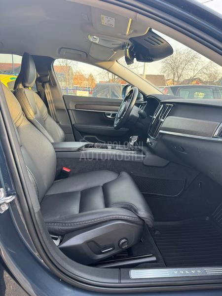 Volvo V90 Cross Country D4