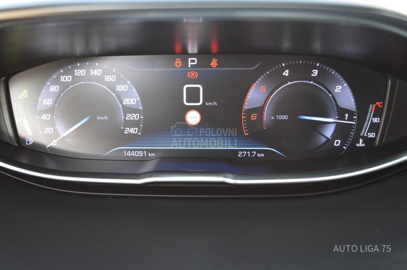 Peugeot 5008 1.5 BluHDi130 Allure