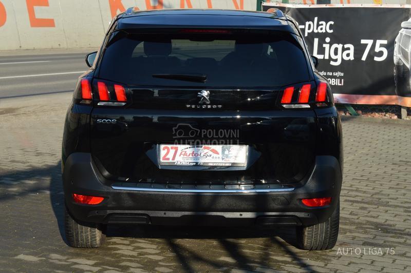 Peugeot 5008 1.5 BluHDi130 Allure