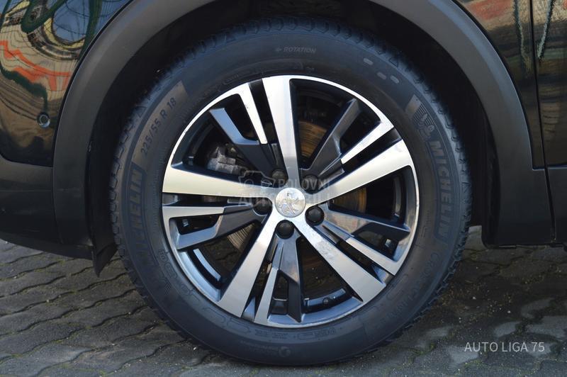 Peugeot 5008 1.5 BluHDi130 Allure