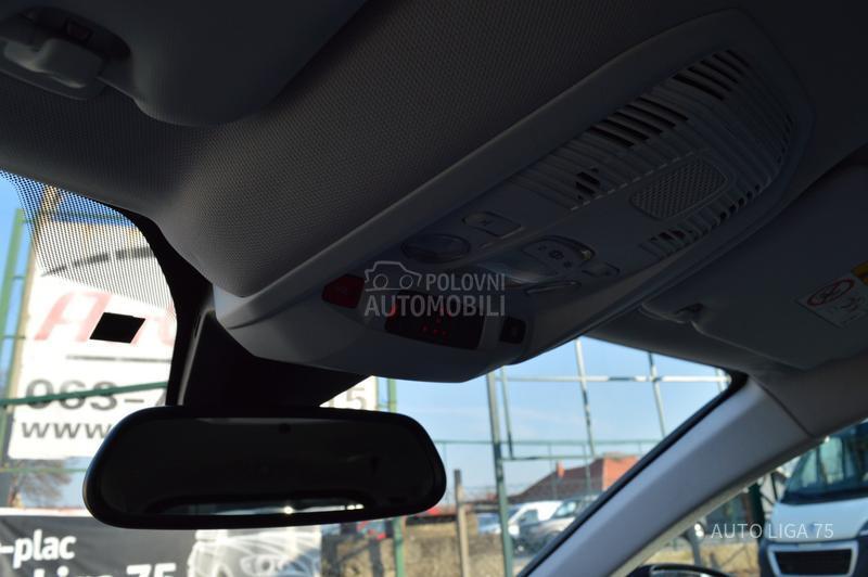 Peugeot 5008 1.5 BluHDi130 Allure