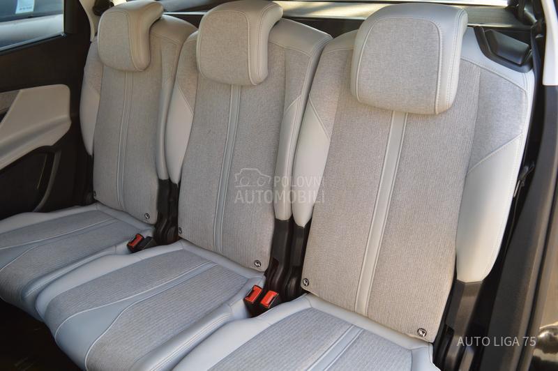 Peugeot 5008 1.5 BluHDi130 Allure