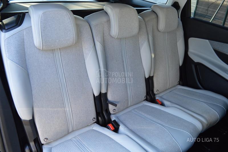 Peugeot 5008 1.5 BluHDi130 Allure