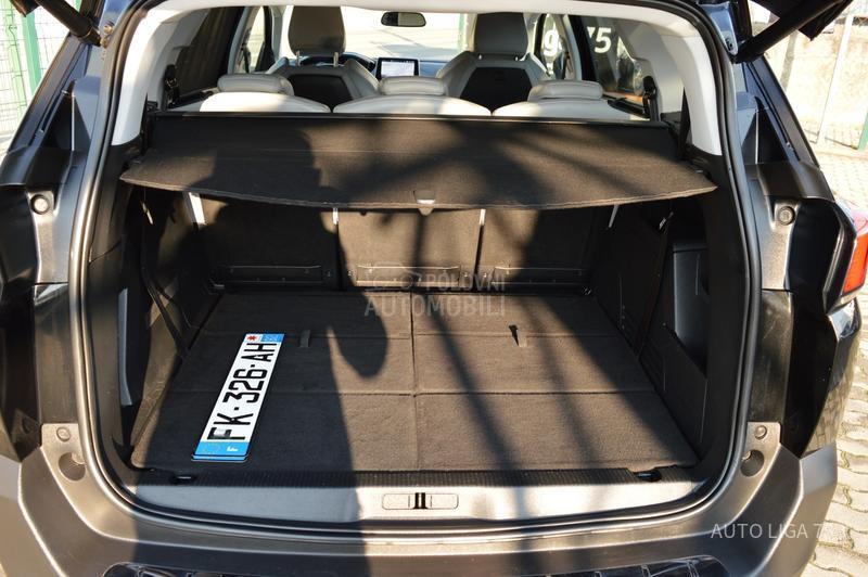 Peugeot 5008 1.5 BluHDi130 Allure