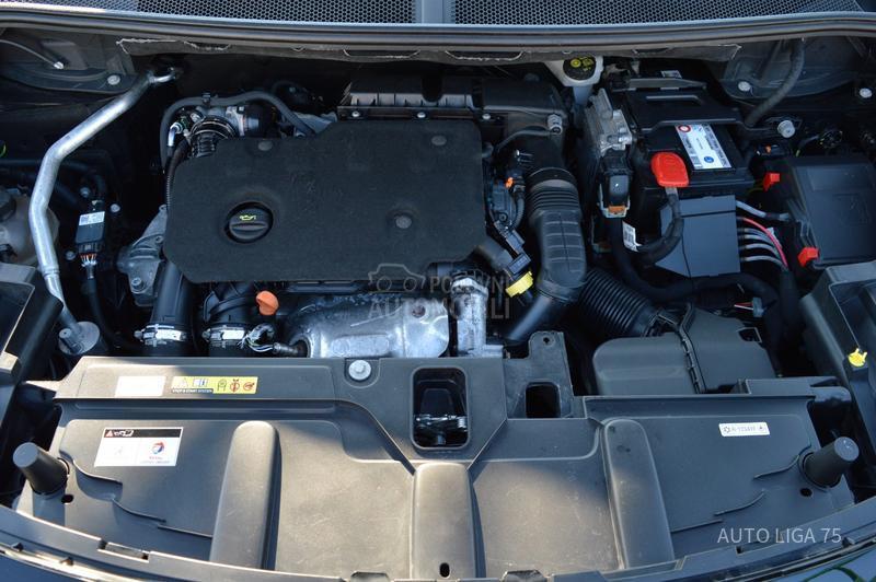 Peugeot 5008 1.5 BluHDi130 Allure