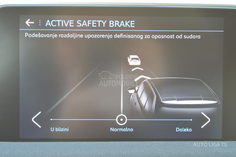 Peugeot 5008 1.5 BluHDi130 Allure