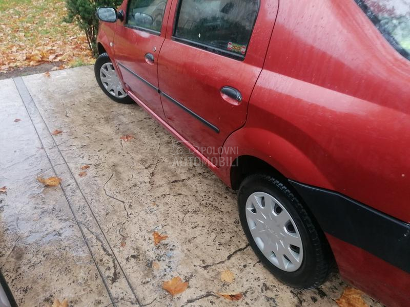 Dacia Logan 