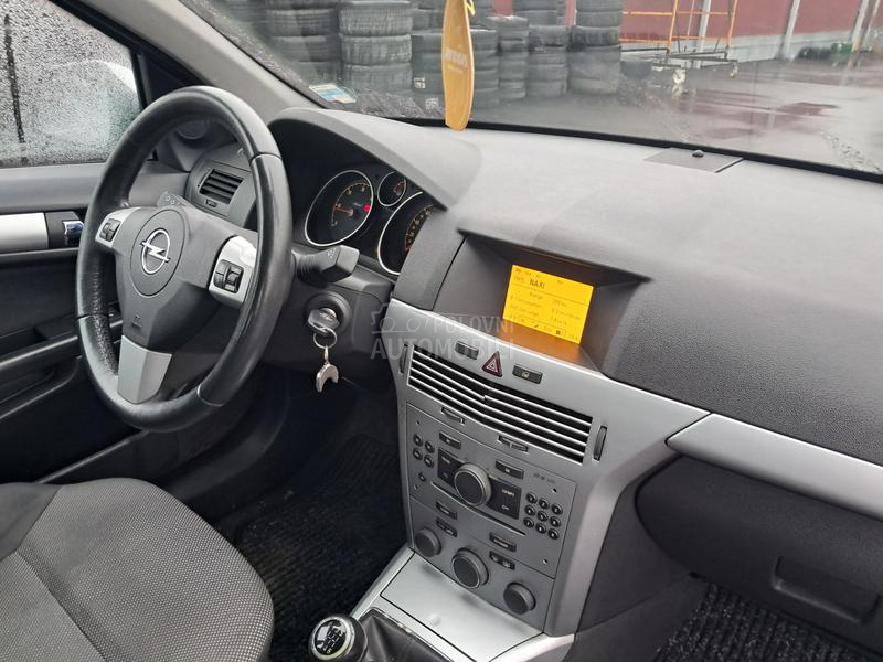 Opel Astra H 1.9jtd
