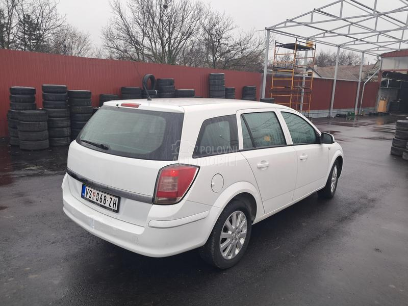 Opel Astra H 1.9jtd