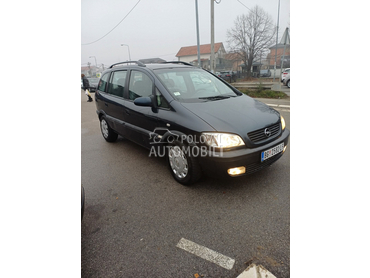 Opel Zafira 