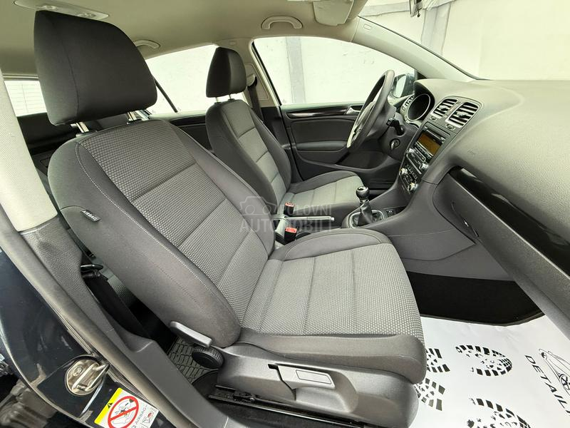 Volkswagen Golf 6 1.6 TDI COMFORT