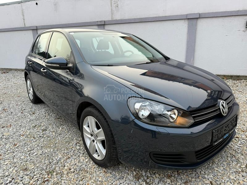 Volkswagen Golf 6 1.6 TDI COMFORT