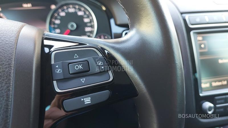 Volkswagen Touareg 3.0 exscluzive