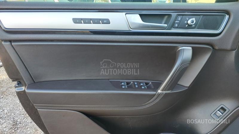 Volkswagen Touareg 3.0 exscluzive