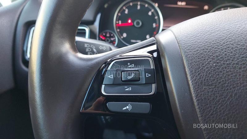 Volkswagen Touareg 3.0 exscluzive