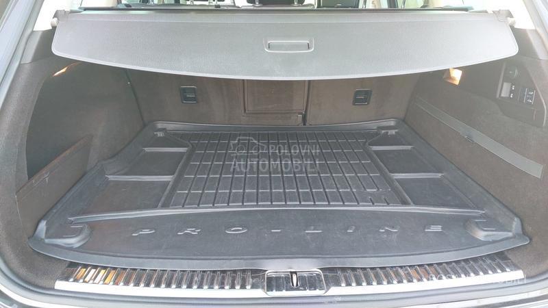 Volkswagen Touareg 3.0 exscluzive