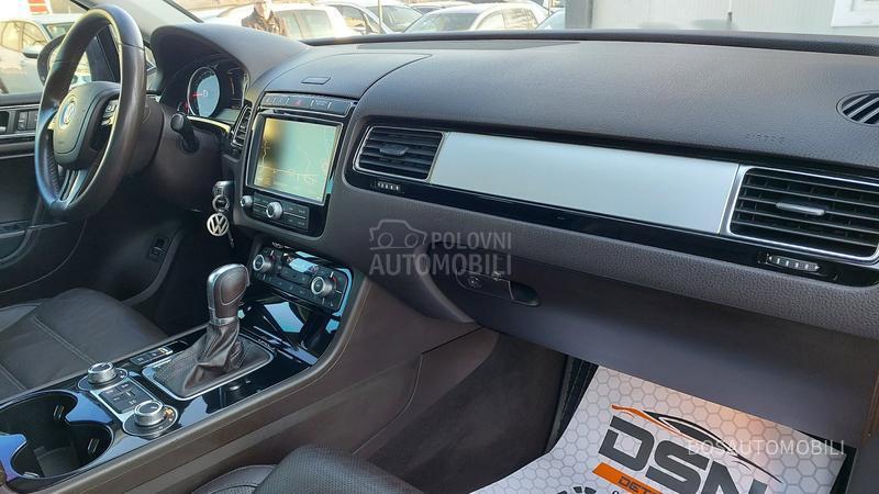 Volkswagen Touareg 3.0 exscluzive